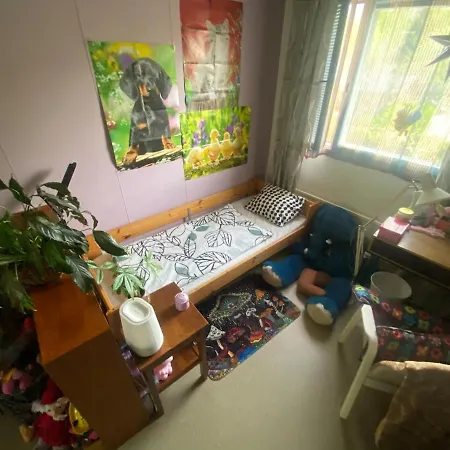 公寓 3br Townhouse In A Calm End-unit Position With Own Yard *